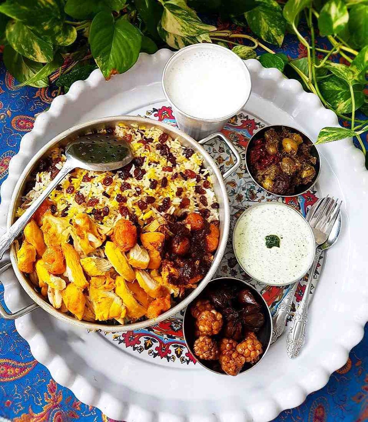 طرز تهیه و مواد لازم کشمش پلو شمالی