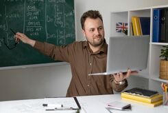اهمیت آموزش زبان انگلیسی (Importance of the English language)

