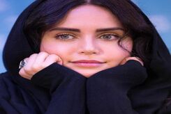 مدیتیشن الناز شاکردوست لب ساحل +تصاویر دیده نشده