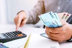 تصمیم دولت پزشکیان برای افزایش حقوق کارمندان در سال ۱۴۰۴