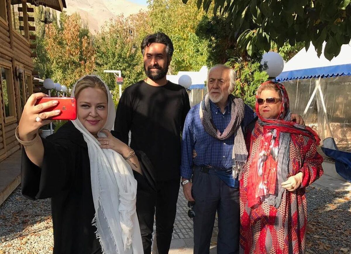 عکس دیده نشده از بهاره رهنما در کنار همسرش