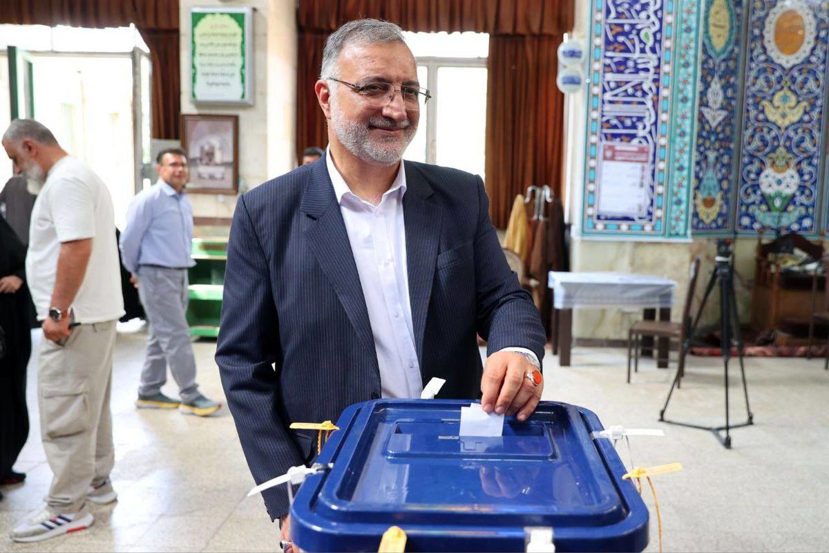 اعضای شورای شهر برای برکناری زاکانی استعفا می دهند؟