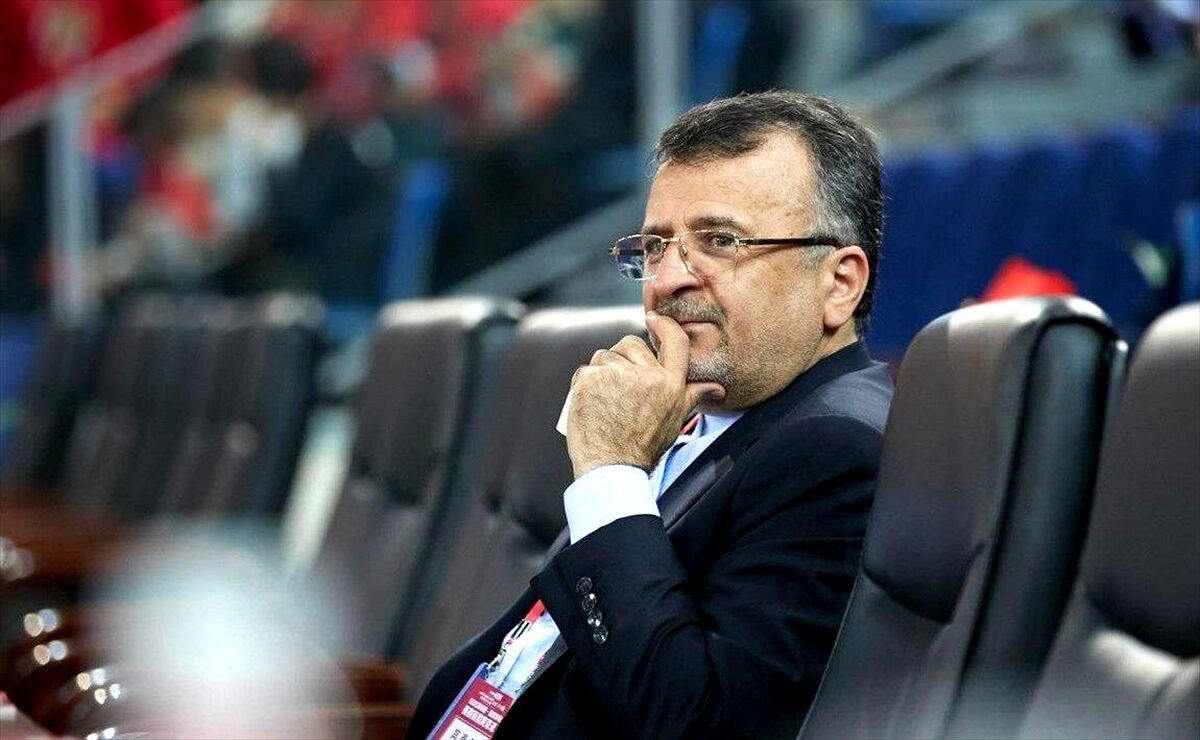 پیشنهاد مدیریت پرسپولیس به داورزنی
