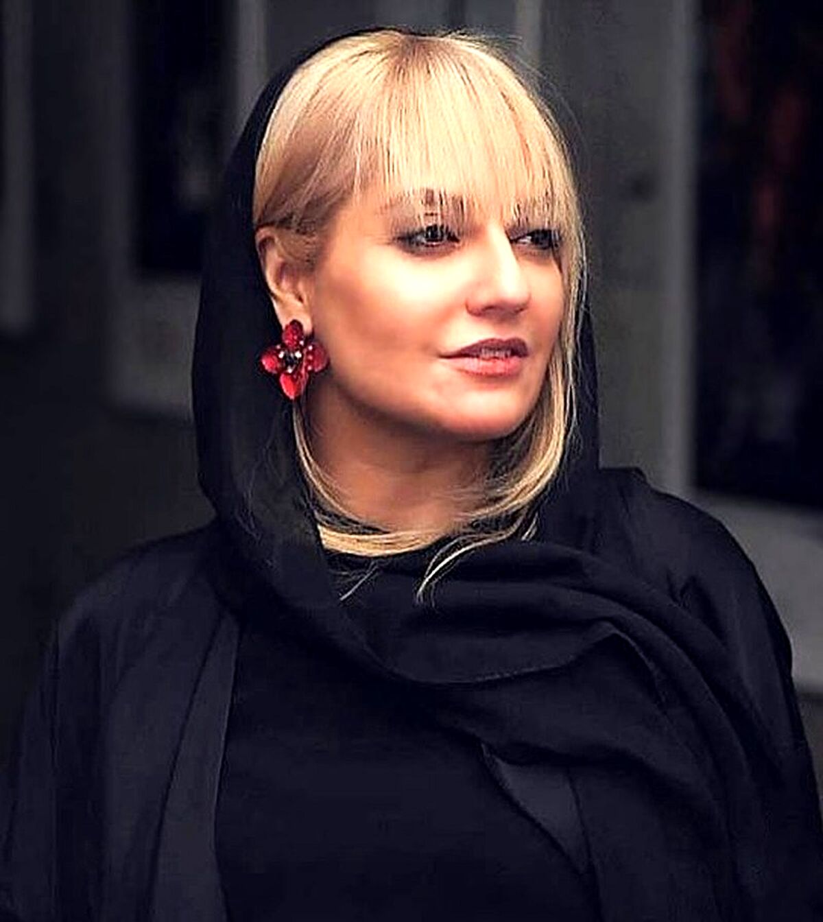 مهناز افشار روی صورتش شعار ضد انقلابی نوشت | مهناز افشار به سیم آخر زده است