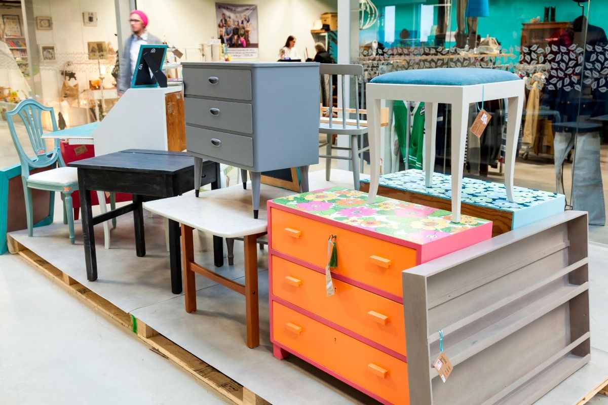 7 دلیل برای این که وسایل خود را از سمساری تهیه کنید