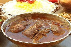 فوت و فن خورش فسنجان