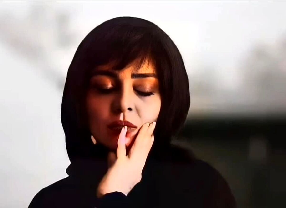 عکس جنجالی از مادر ساره بیات