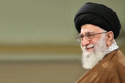 یک قاب متفاوت از دیدار نخبگان با رهبری