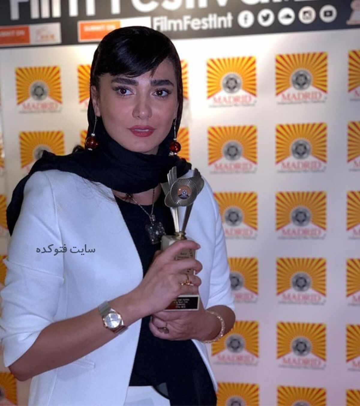 حاشیه جدید مینا وحید