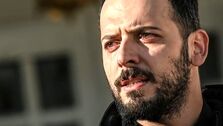 واکنش پدرام شریفی به عکس منتشر شده از سیگار کشیدنش!