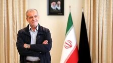 تصویر جنجالی پزشکیان با شلوار جین در مراسم رسمی