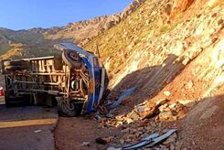 مینی‌بوس کوهنوردان هم واژگون شد! +جزئیات حادثه
