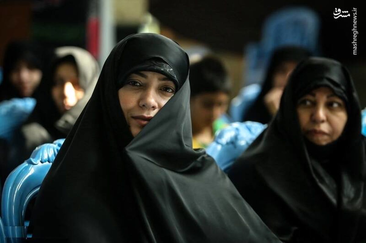 الهام چرخنده: کربلا زندگی میکنم و همسرم روحانی است