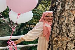 بهاره رهنما با سایه چشم آبی دل حاجی را برد | داستان سایه چشم خوش رنگ بهاره رهنما چیست؟
