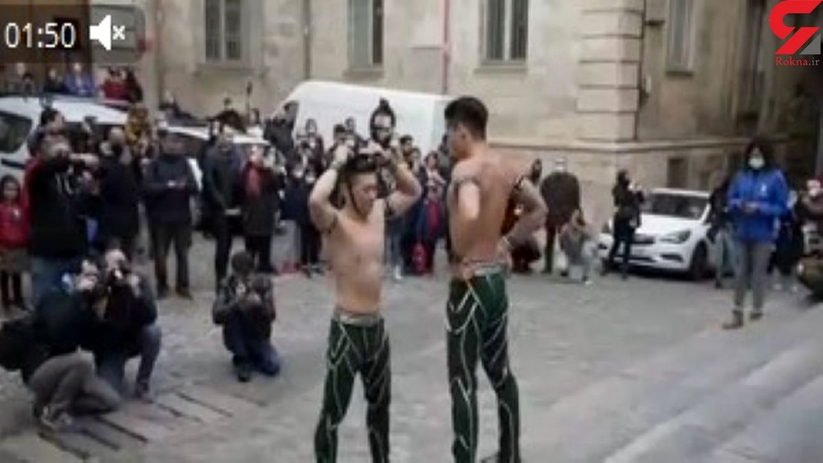 فیلم بالا رفتن عجیب 2 مرد از 100 پله / آنها روی سر هم بودند
