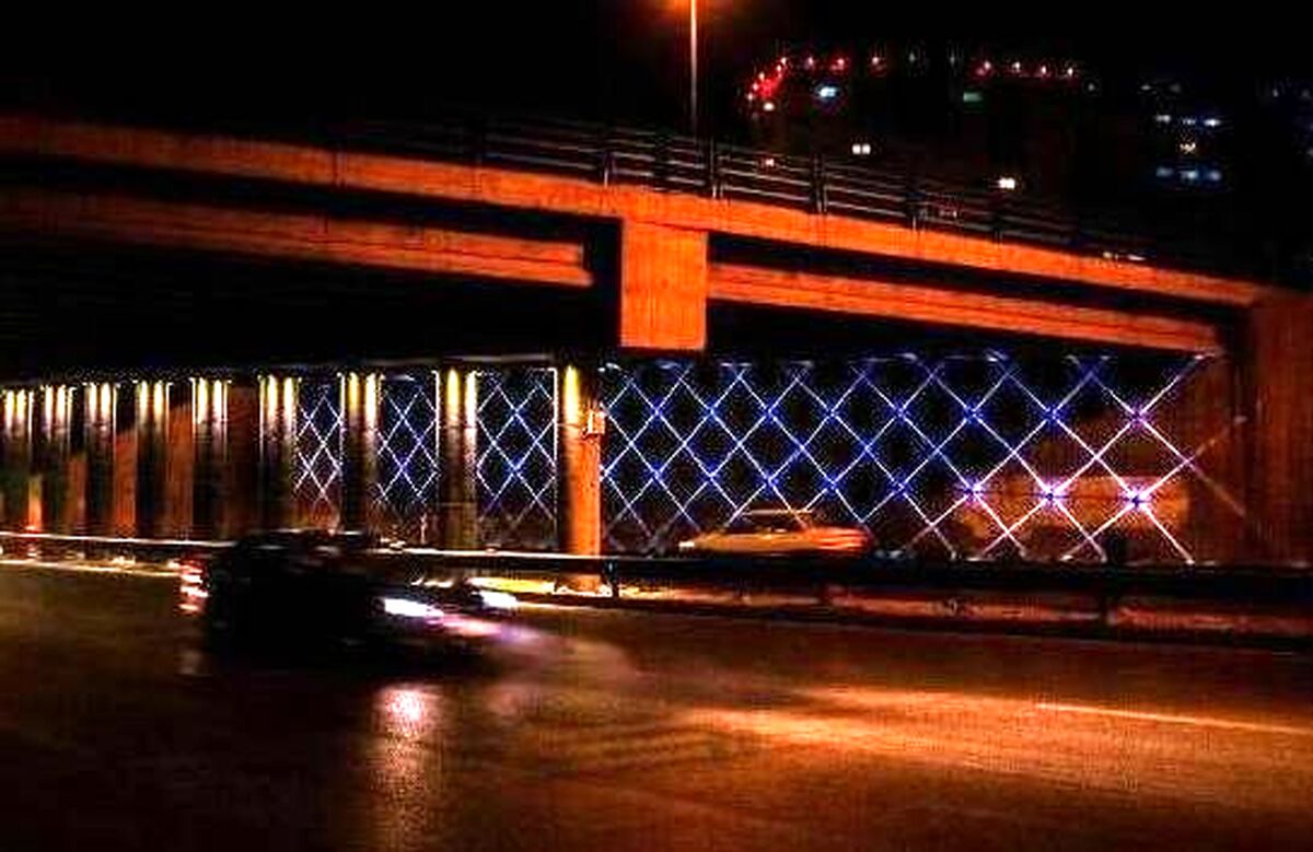 سقوط هولناک دختر 25 ساله از روی پل