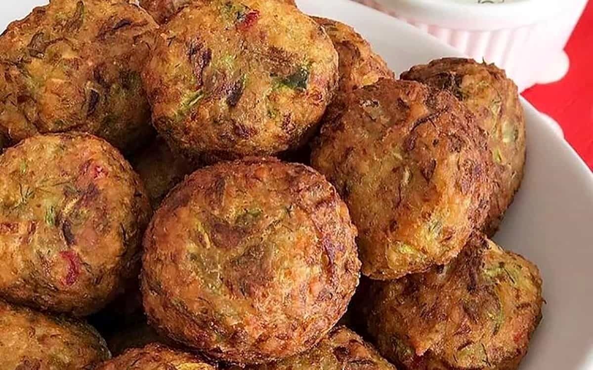 کوکو کدو و نخود، یک غذای خوشمزه و رژیمی | طرز تهیه کوکو کدو و نخود +ویدئو