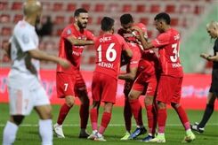 پیروزی شباب الاهلی با نوراللهی و قایدی