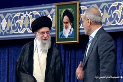 کدام بازیگران در تنفیذ پزشکیان حضور داشتند؟+عکس