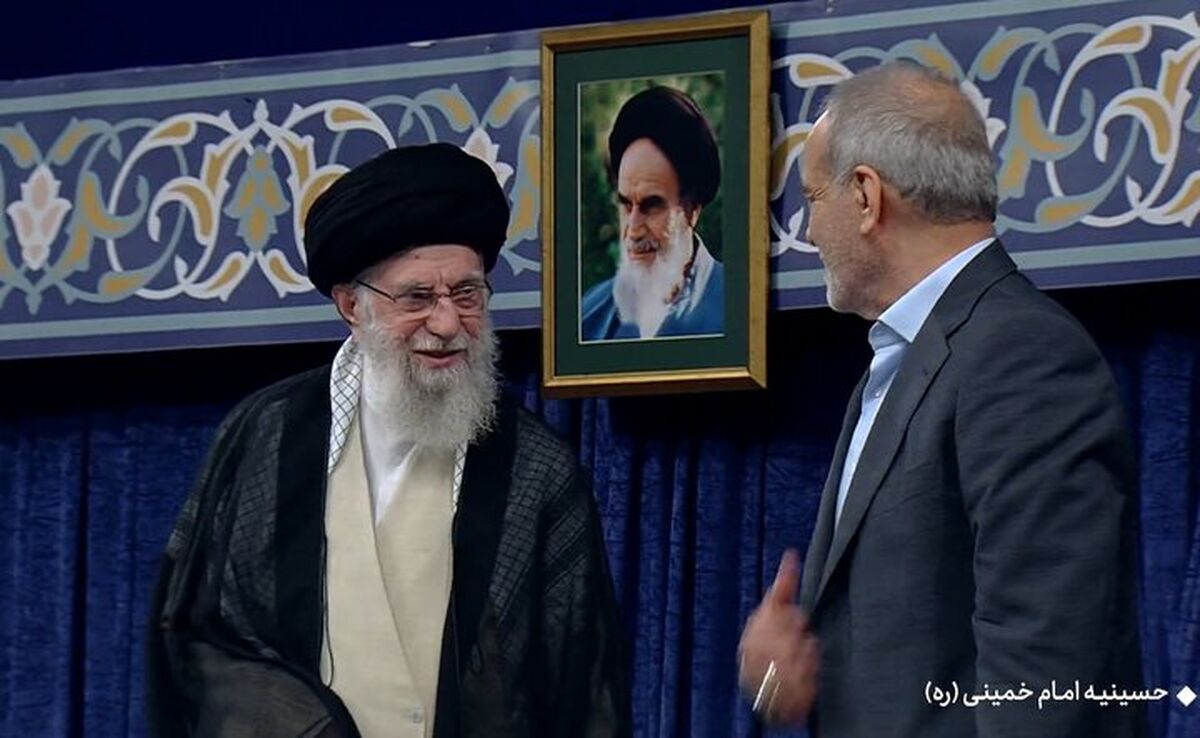 تنها لحظه نمایش سازهای موسیقی در مراسم تنفیذ