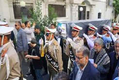 تصاویر نماز و تشییع پیکر بانو عفت شجاع،همسر شهید سپهبد صیاد شیرازی