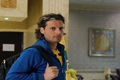 جنجال و کتک کاری در اردوگاه سرخ پوشان