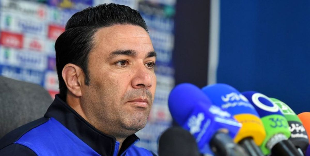 واکنش سرمربی آبی‌ها به سوالی درباره پرسپولیس