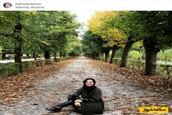 نگاهی به ژست بازیگران زن برای ثبت قابی زیبا با برگ‌های پاییزی+ عکس