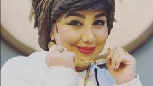 خیابان گردی لاکچری بهنوش بختیاری با ماشین میلیاردی