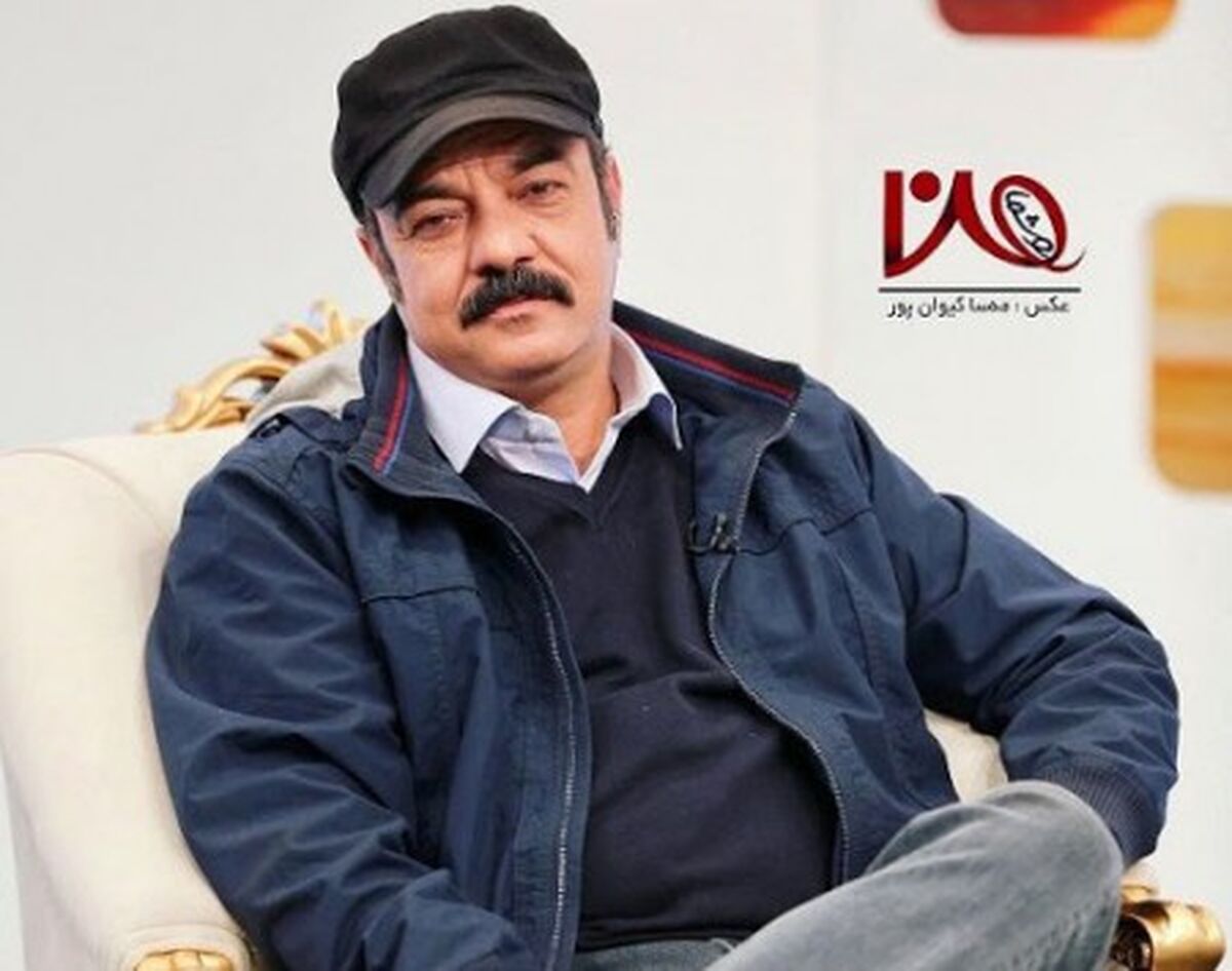 عکس لورفته از سعید آقاخانی در حال کارگردانی «نون خ»