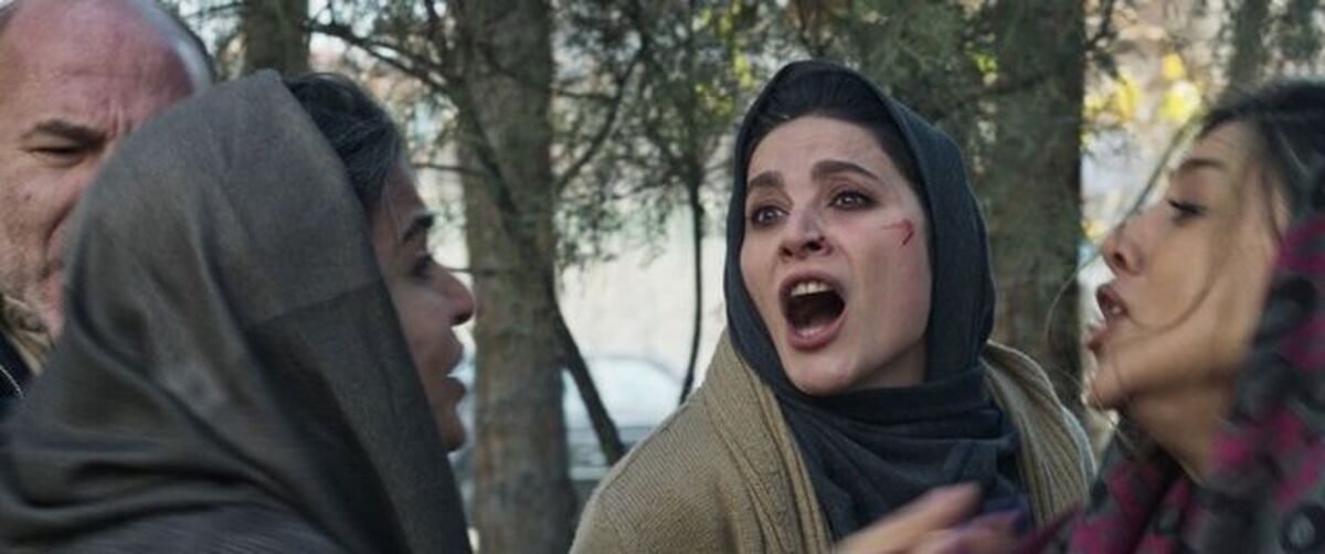 اکران فیلم سحر دولتشاهی و آزاده صمدی 